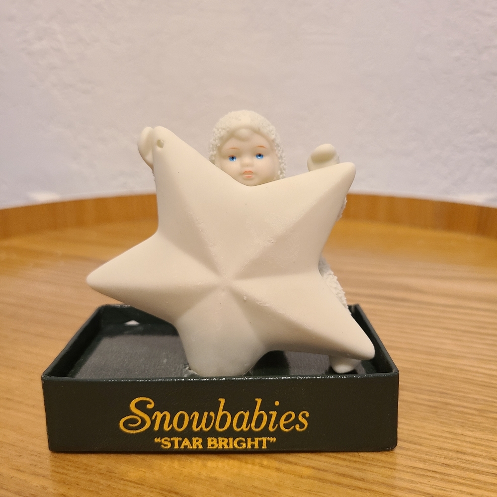 Snowbabies 79901 "Star Bright" Ornament
